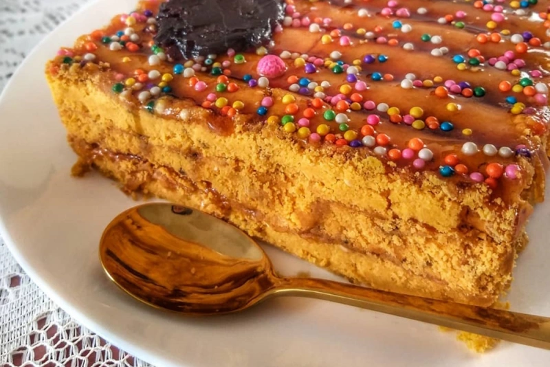 turrón de Doña Pepa, gâteau péruvien